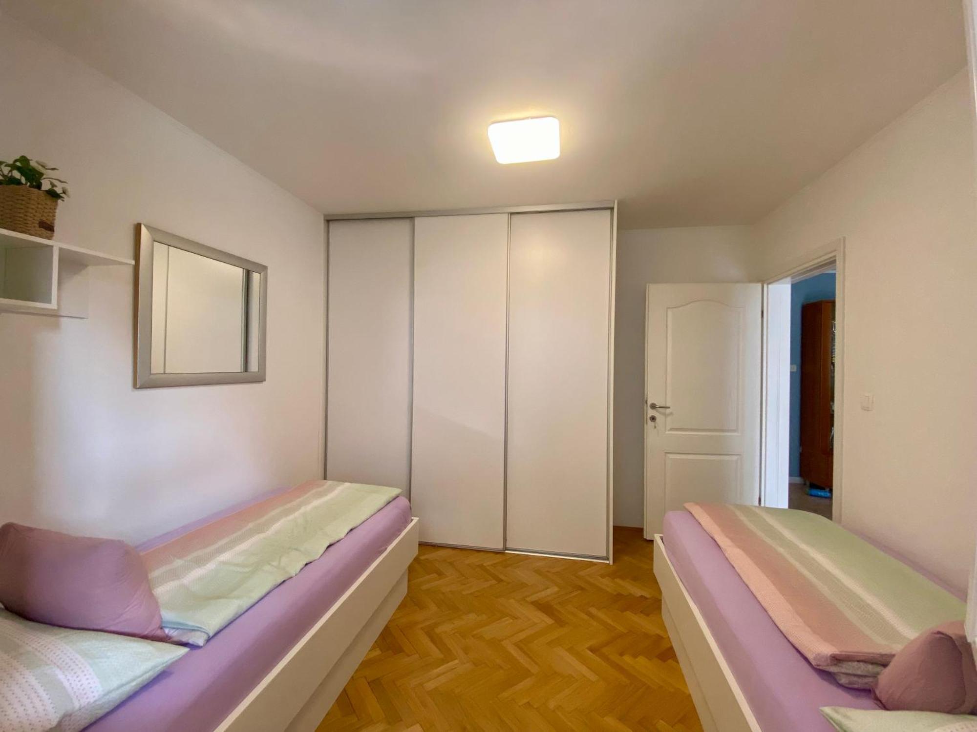 Apartment Simon - Old Stone Charm, Central Bol Life Екстер'єр фото