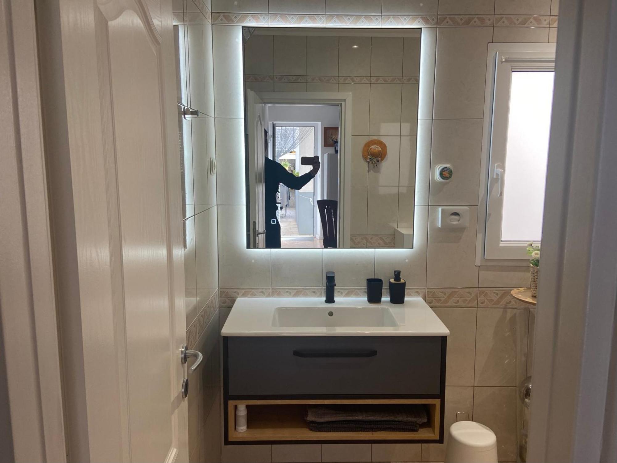 Apartment Simon - Old Stone Charm, Central Bol Life Екстер'єр фото