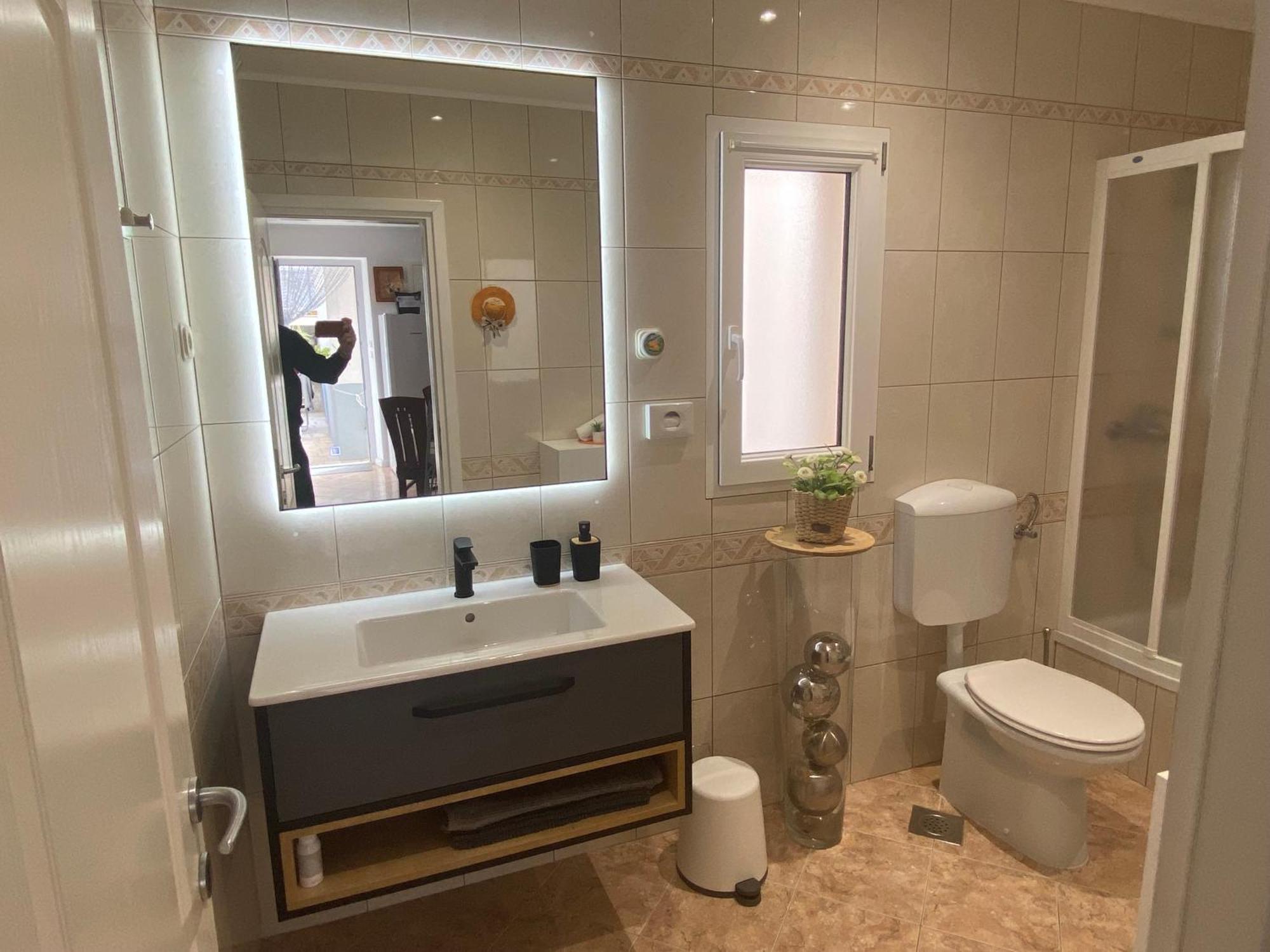 Apartment Simon - Old Stone Charm, Central Bol Life Екстер'єр фото